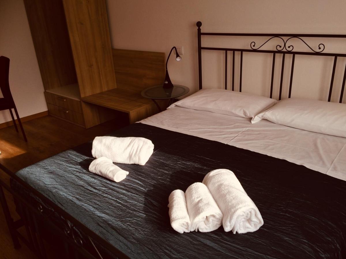 Agriturismo Al Tralcio Валеджо сул Минчио Екстериор снимка