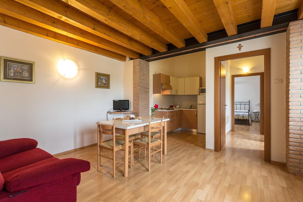 Agriturismo Al Tralcio Валеджо сул Минчио Екстериор снимка